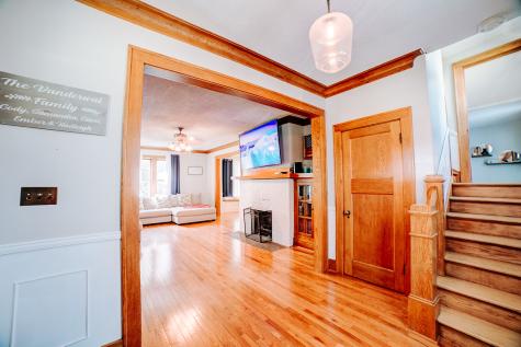 425 South 4th Street Watseka IL 60970
