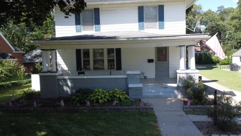 425 South 4th Street Watseka IL 60970
