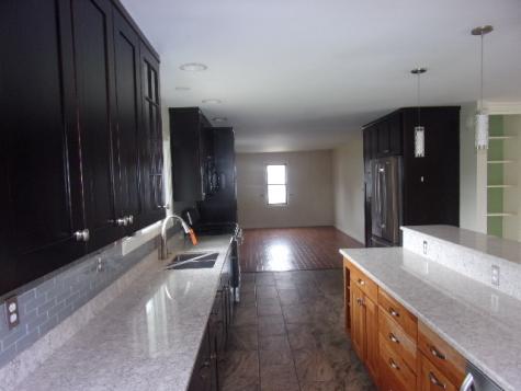 902 East Richardson Street Farmer City IL 61842
