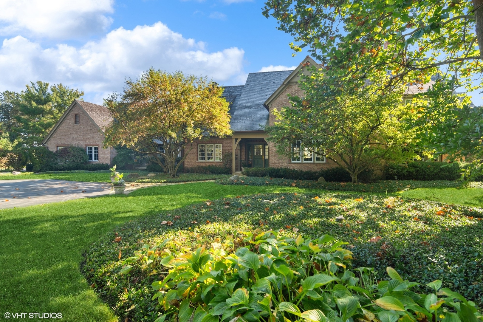 65 Round Barn Road Barrington Hills IL 60010