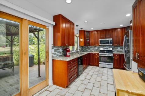 1002 Bruce Drive Elgin IL 60120
