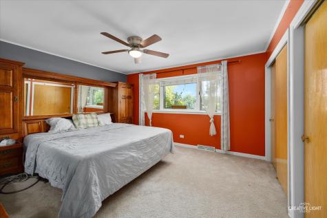 1002 Bruce Drive Elgin IL 60120