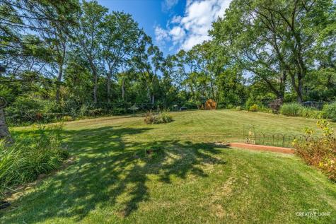 1002 Bruce Drive Elgin IL 60120