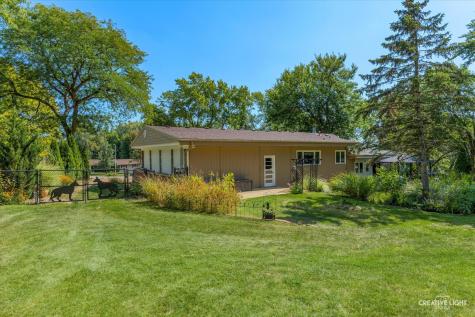 1002 Bruce Drive Elgin IL 60120