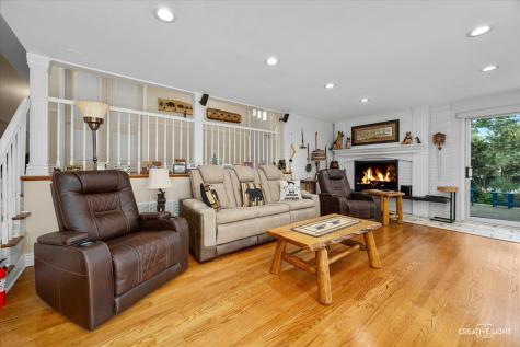 1002 Bruce Drive Elgin IL 60120