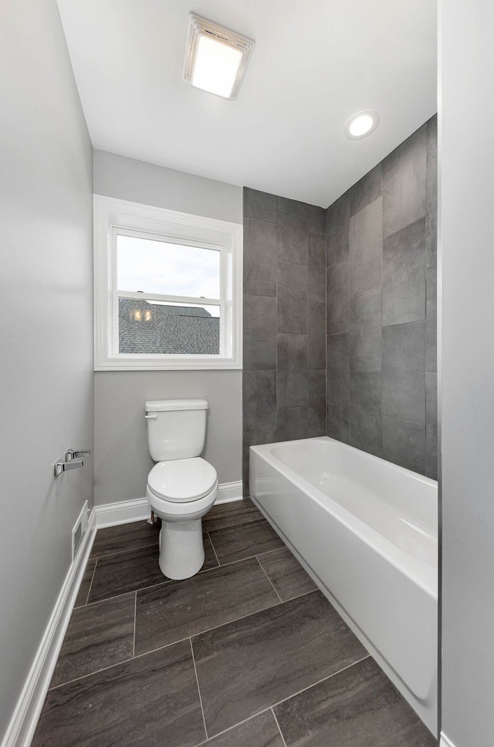 2004 Oldfield Road Darien IL 60561