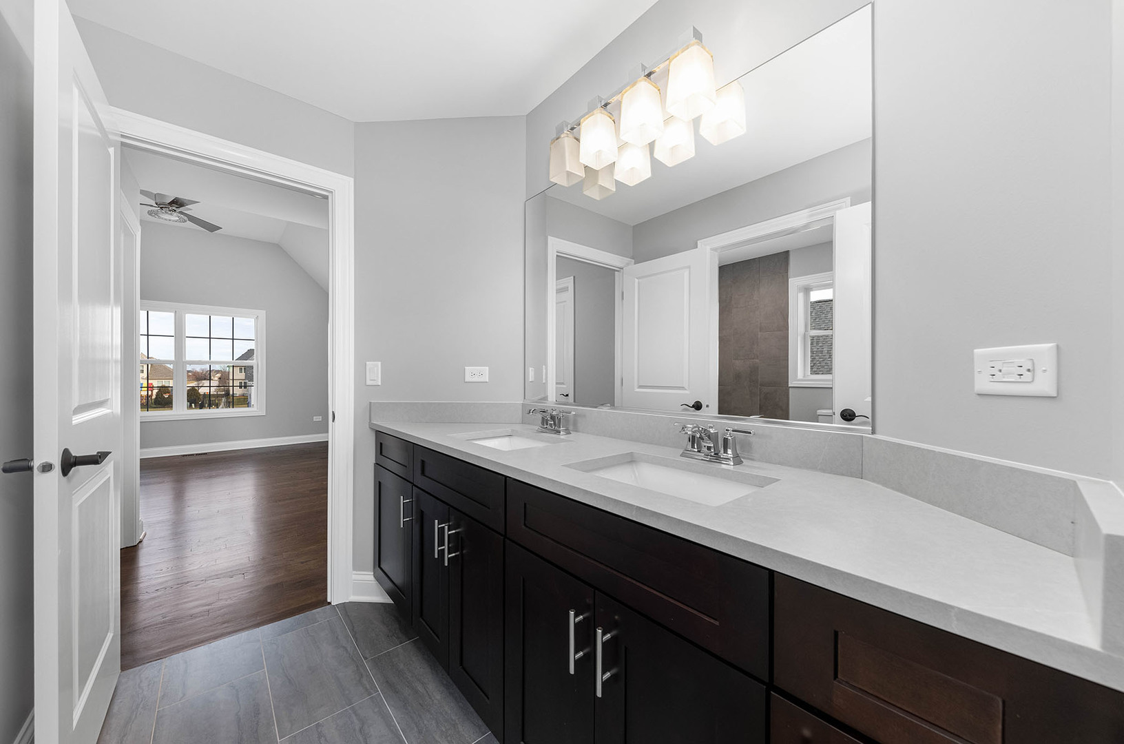 2004 Oldfield Road Darien IL 60561