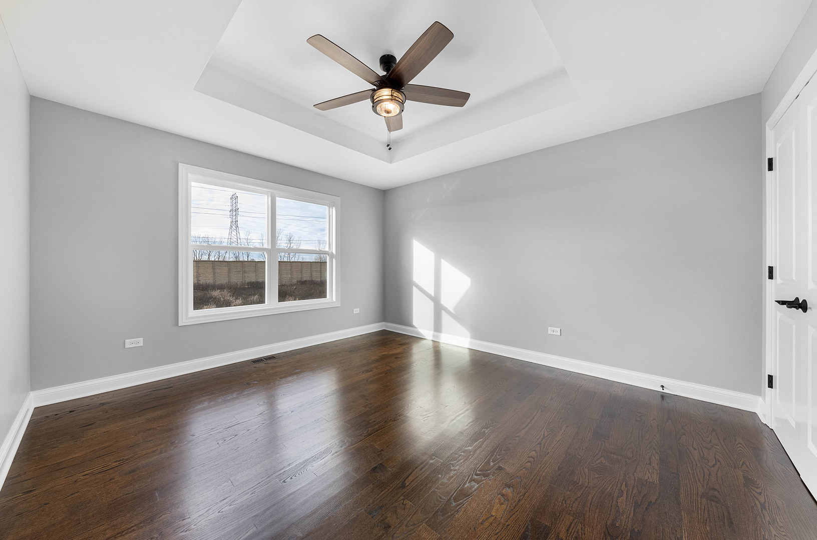 2004 Oldfield Road Darien IL 60561