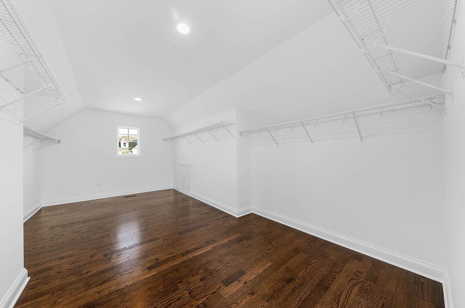 2004 Oldfield Road Darien IL 60561