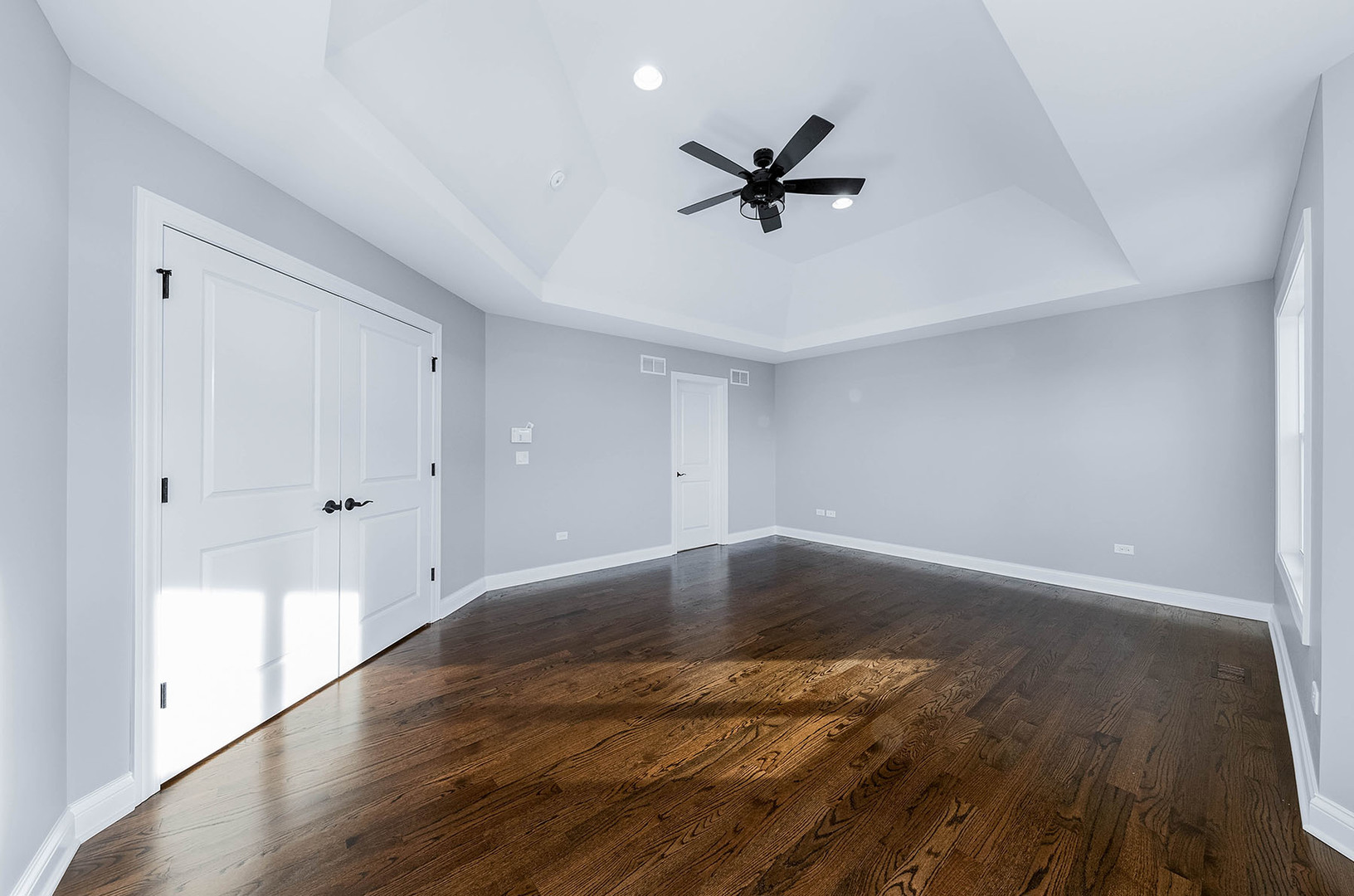 2004 Oldfield Road Darien IL 60561