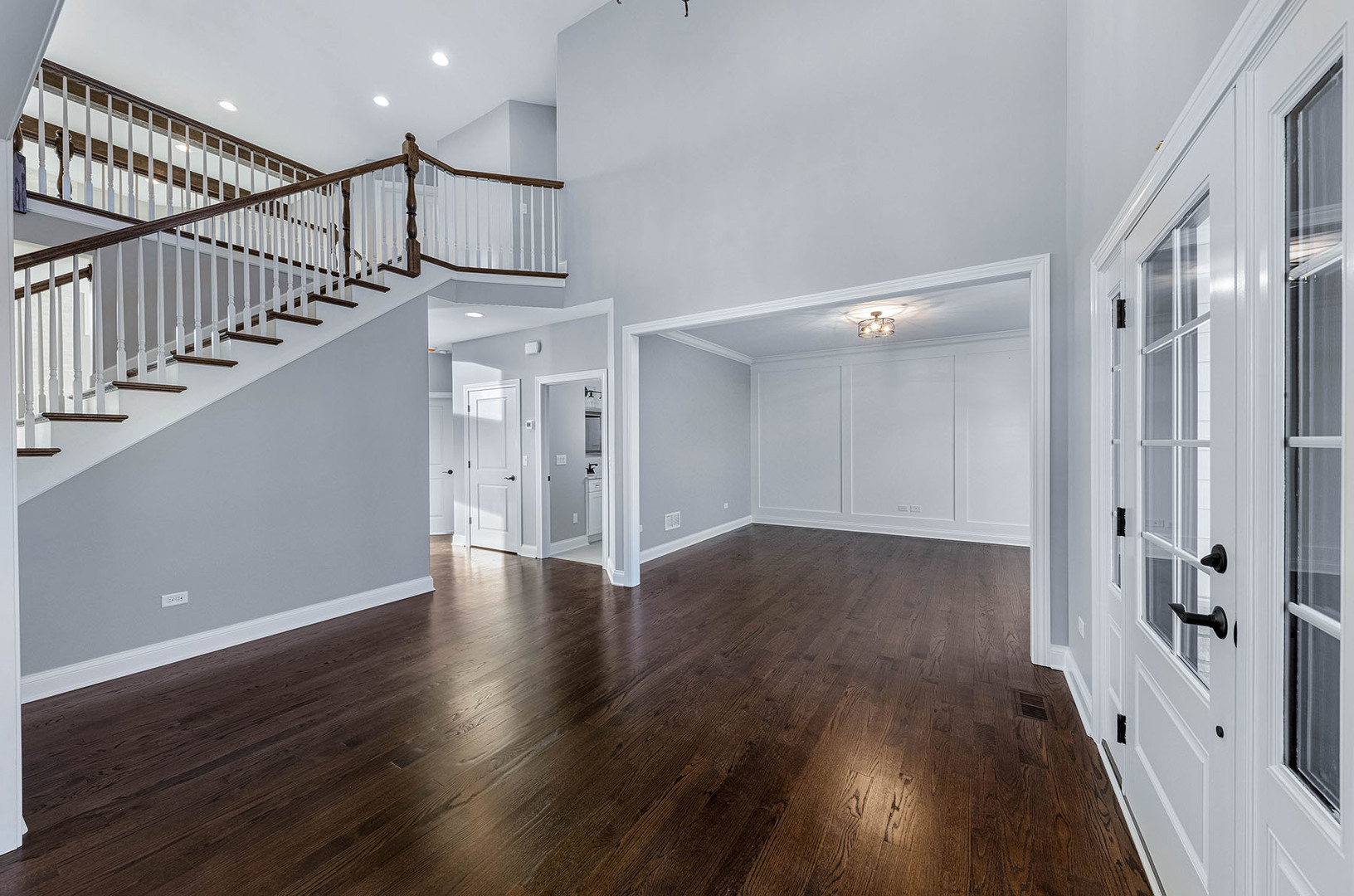 2004 Oldfield Road Darien IL 60561