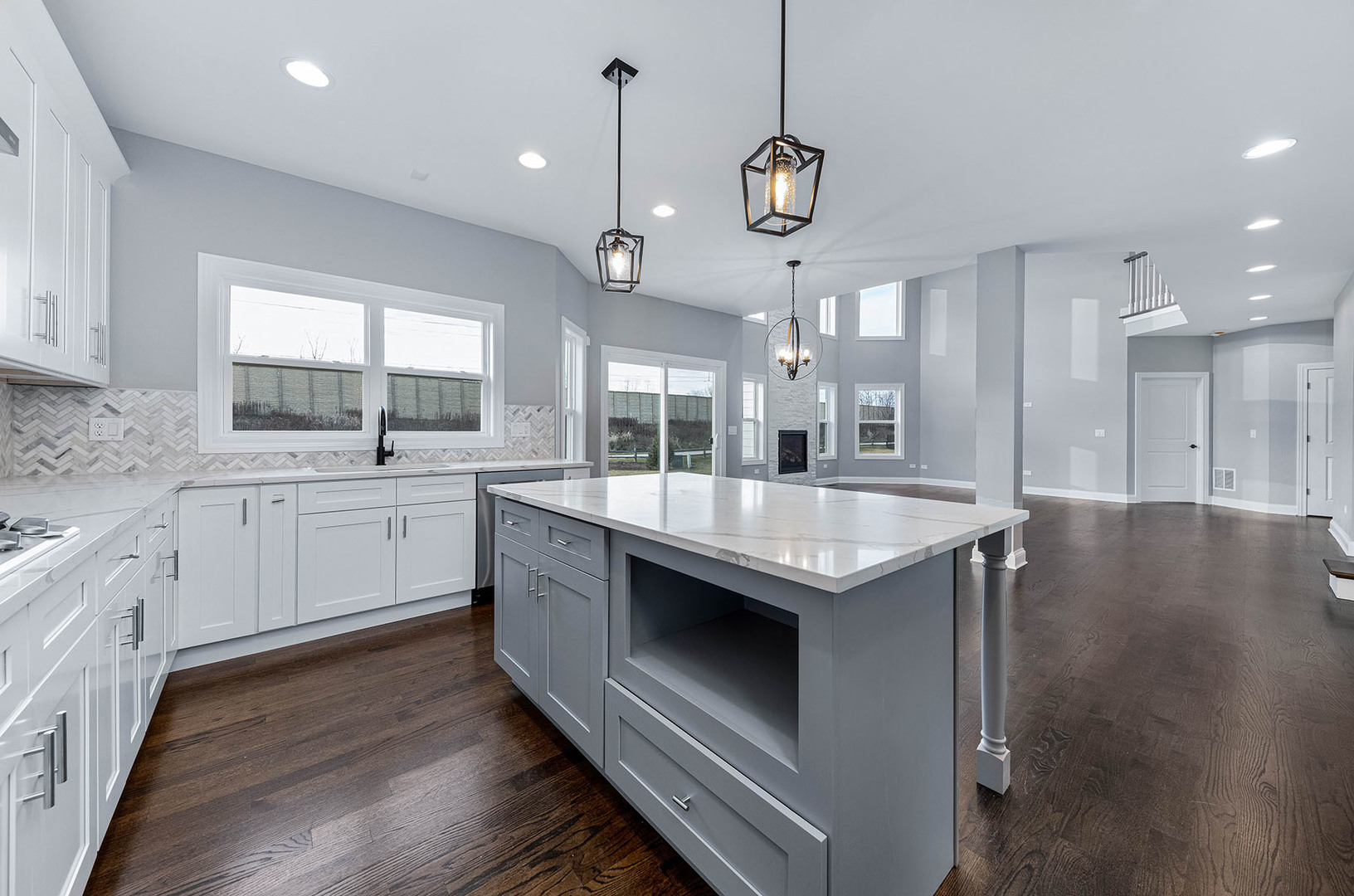 2004 Oldfield Road Darien IL 60561