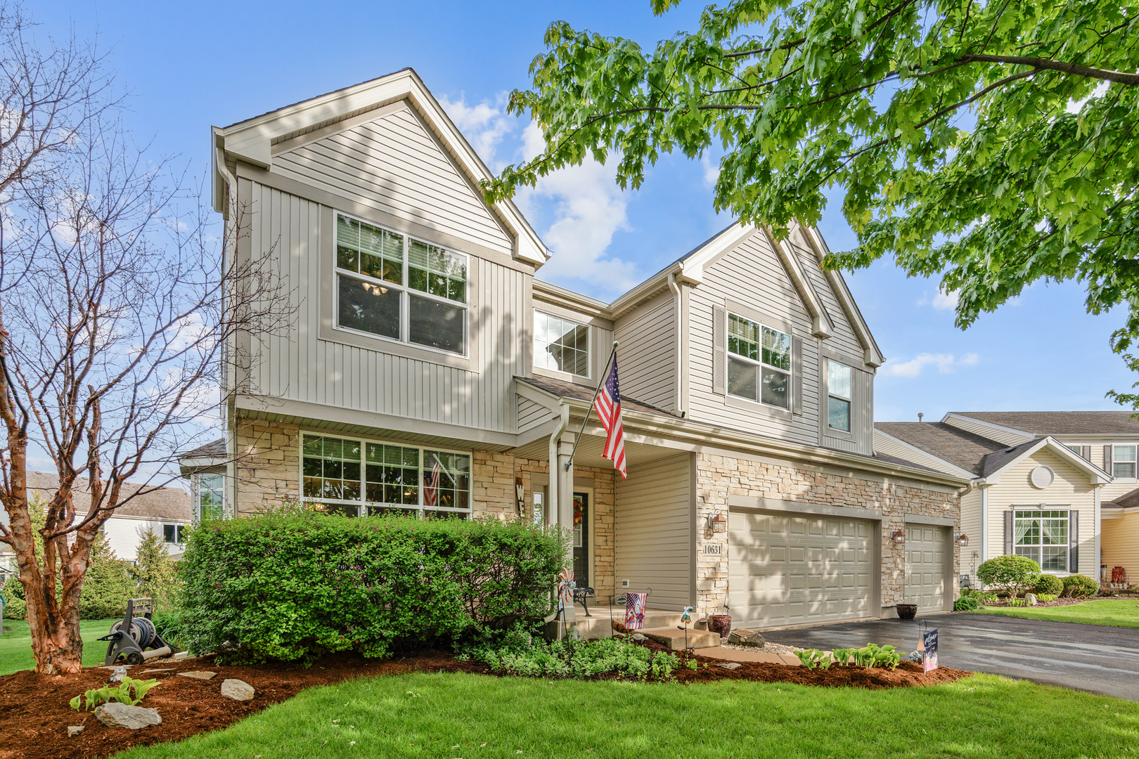 10631 Oregon Trail Huntley IL 60142