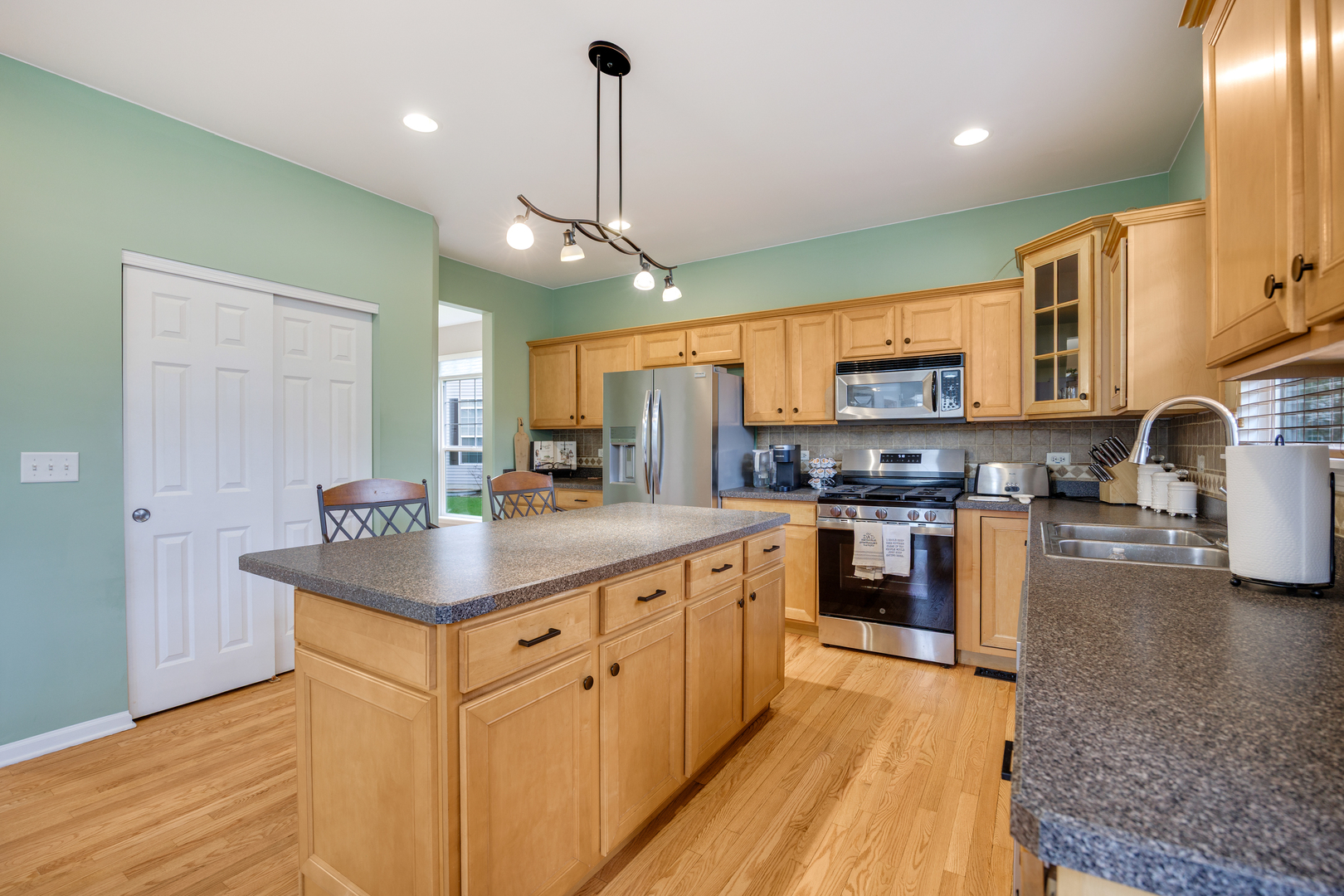 10631 Oregon Trail Huntley IL 60142