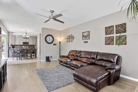 4809 Joyce Lane Mchenry IL 60050
