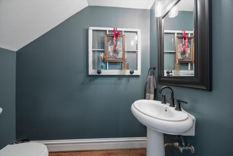 197 Woodside Road Riverside IL 60546