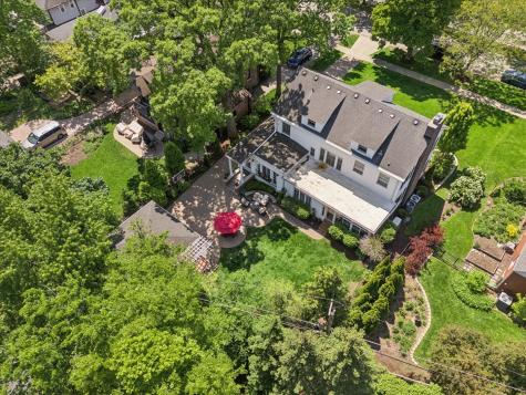 197 Woodside Road Riverside IL 60546