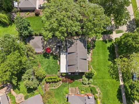 197 Woodside Road Riverside IL 60546