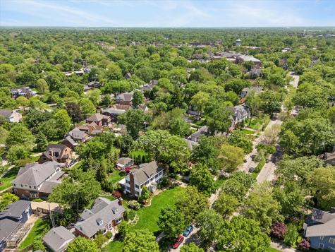 197 Woodside Road Riverside IL 60546