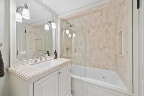 325 Princeton Road Hinsdale IL 60521