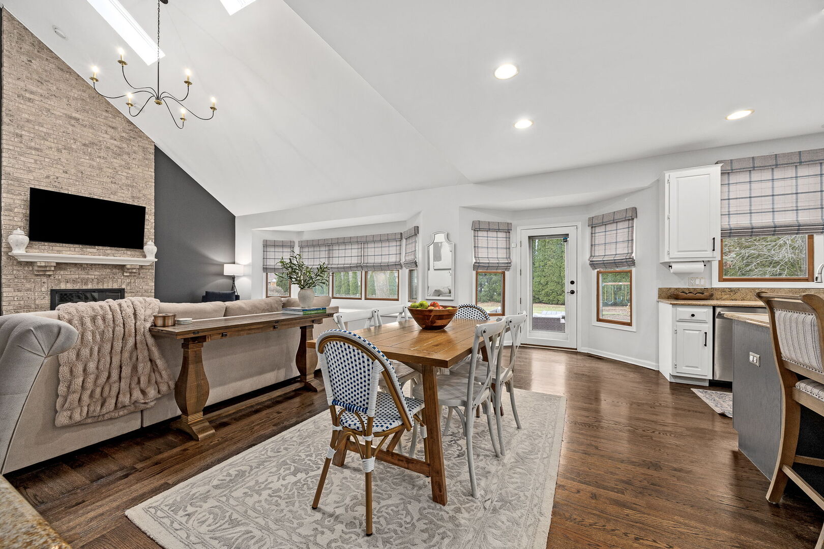 6208 Osage Avenue Downers Grove IL 60516