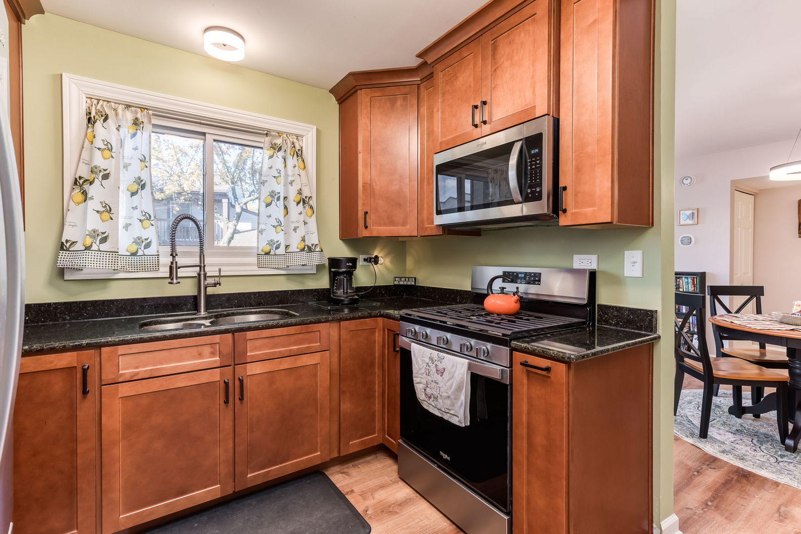 6 Fernwood Drive Bolingbrook IL 60440