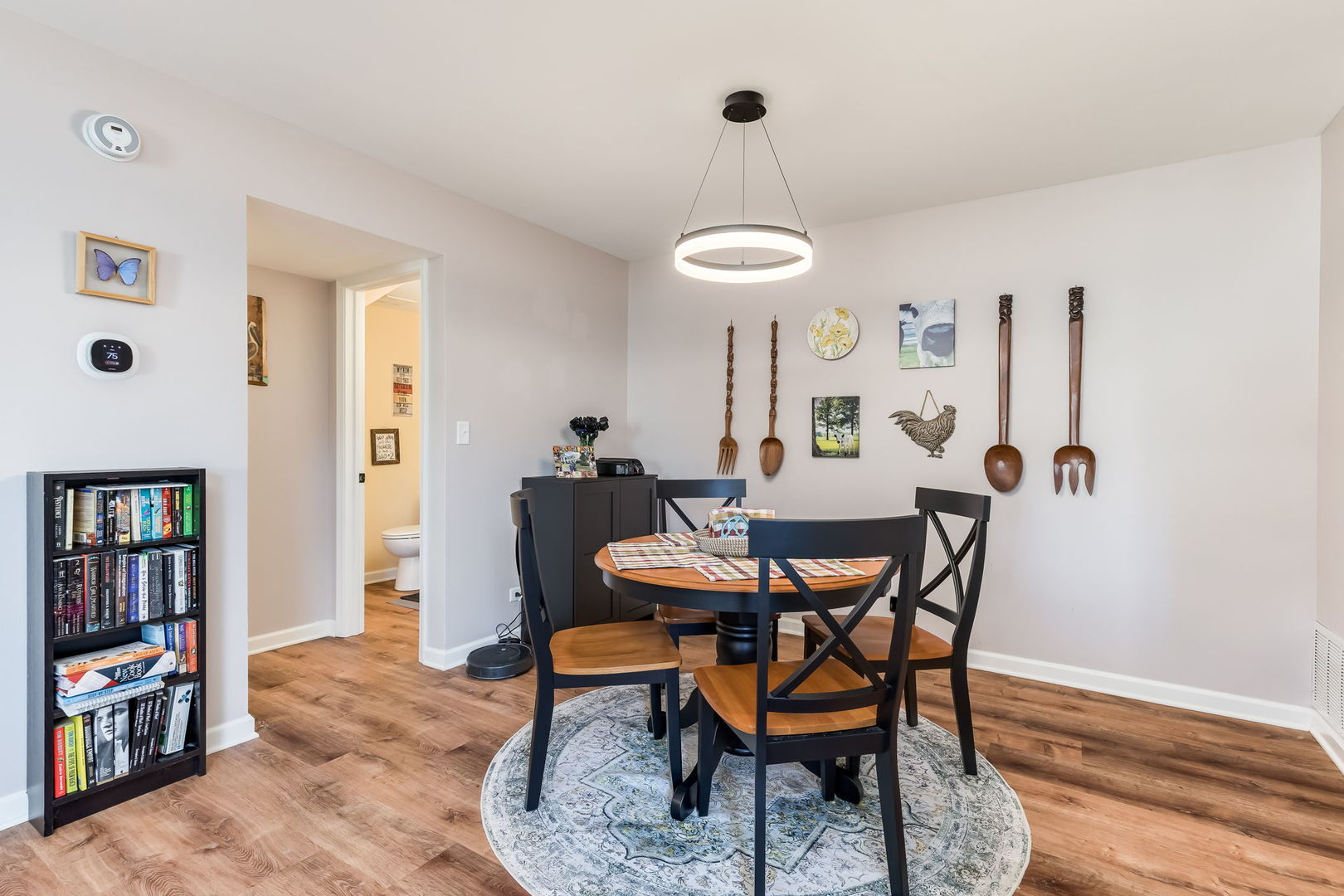 6 Fernwood Drive Bolingbrook IL 60440