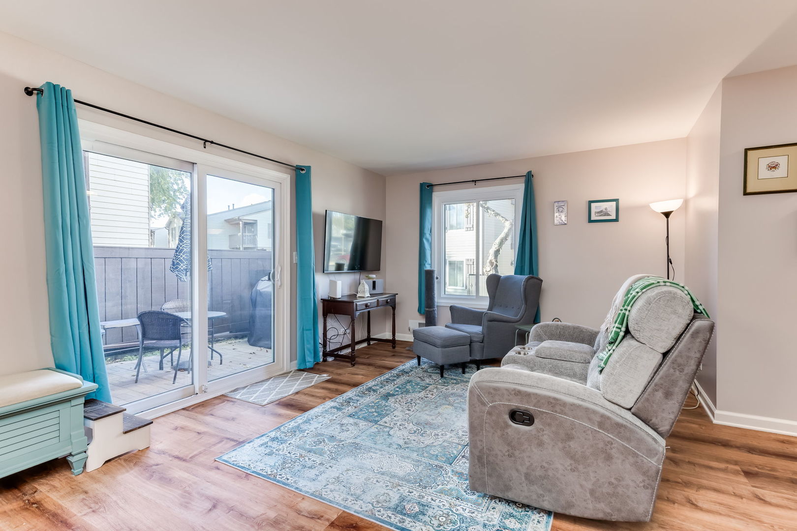 6 Fernwood Drive Bolingbrook IL 60440