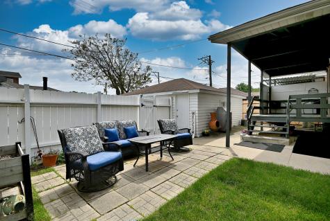 8107 West Irving Park Road Chicago IL 60634