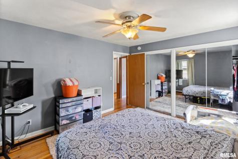 2552 37TH Avenue Rock Island IL 61201