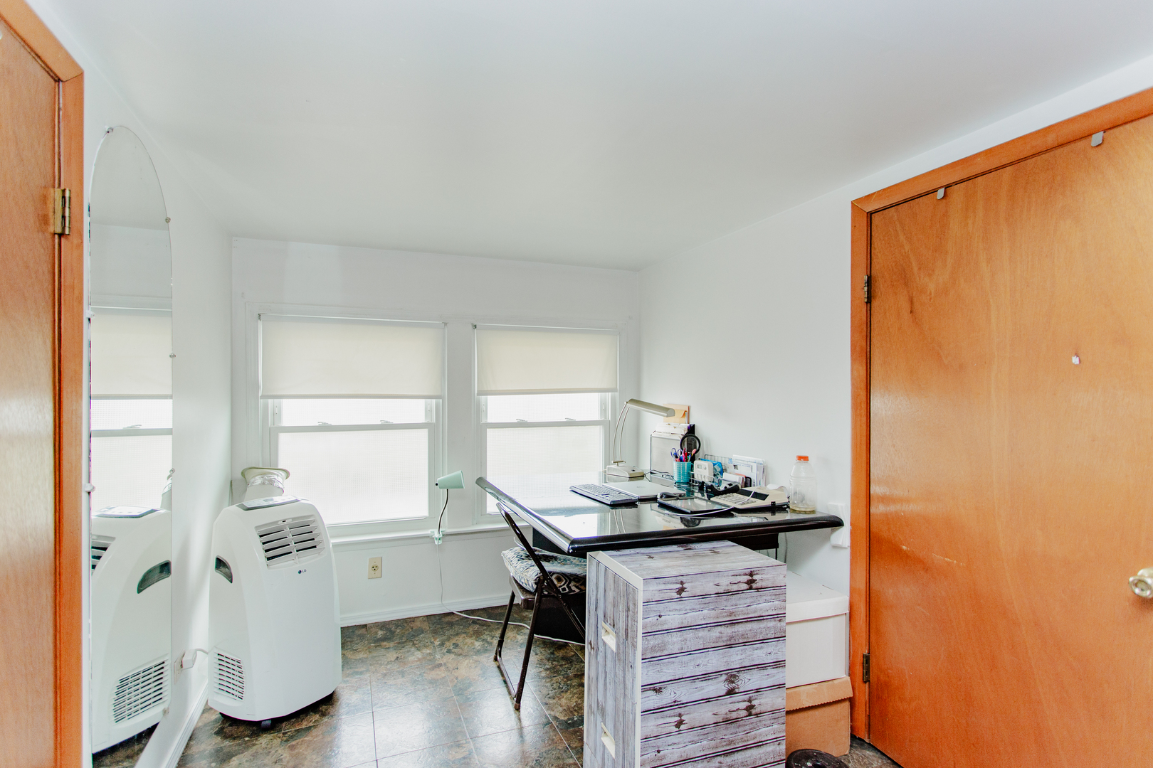 1318 North Menard Avenue Chicago IL 60651