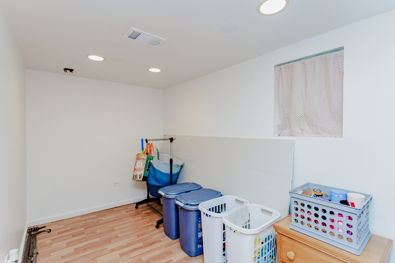 1318 North Menard Avenue Chicago IL 60651