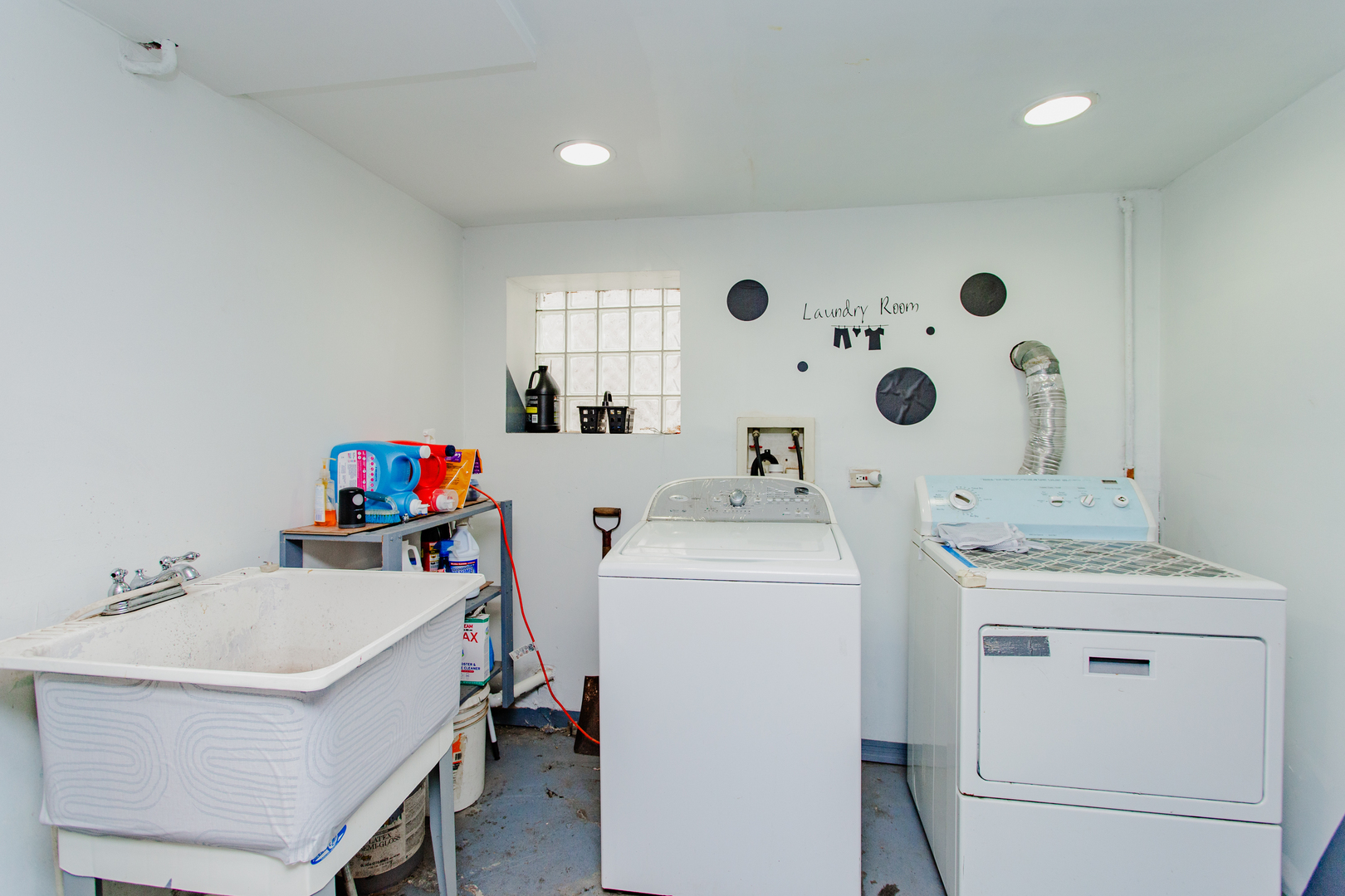 1318 North Menard Avenue Chicago IL 60651