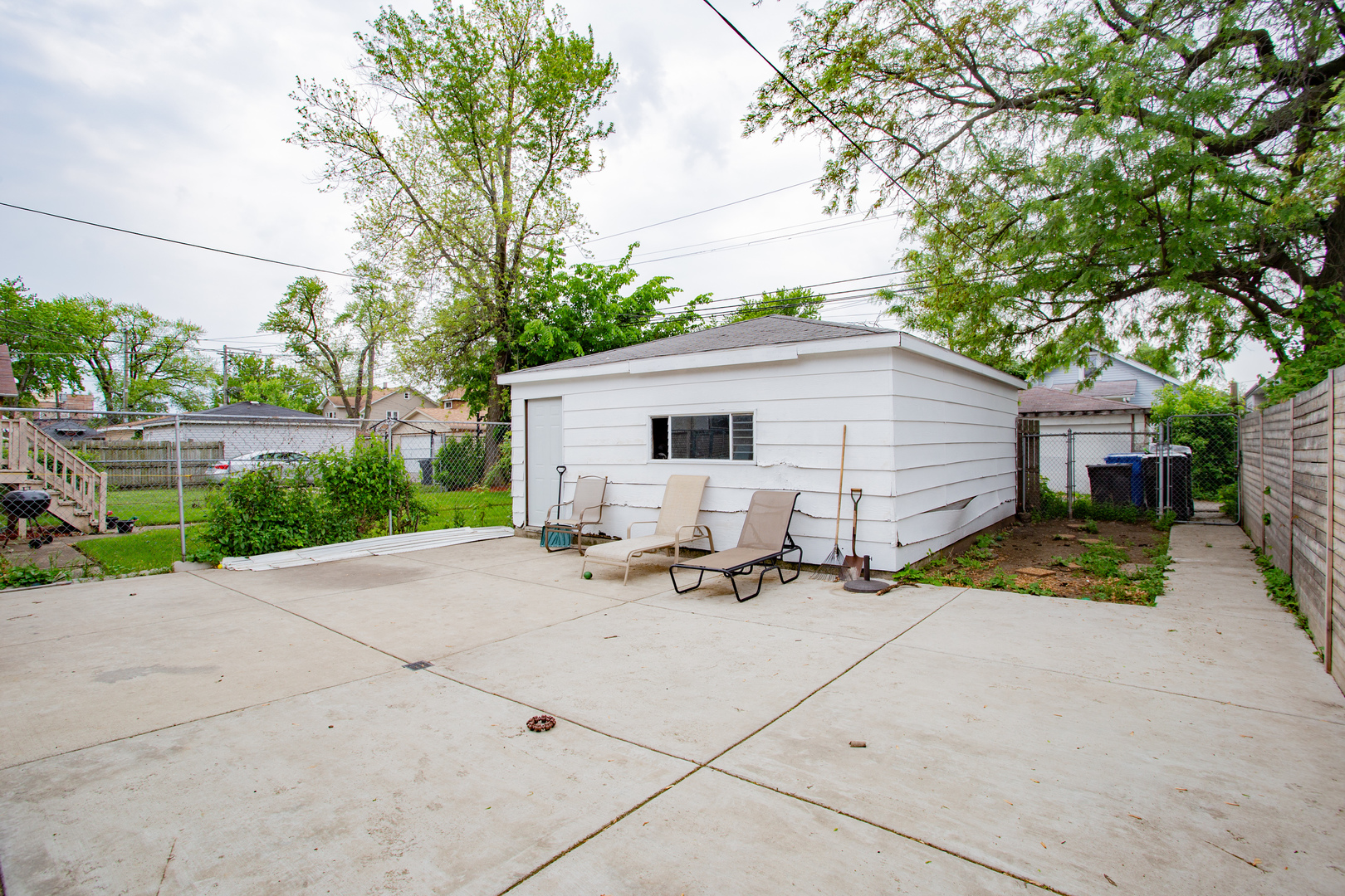 1318 North Menard Avenue Chicago IL 60651