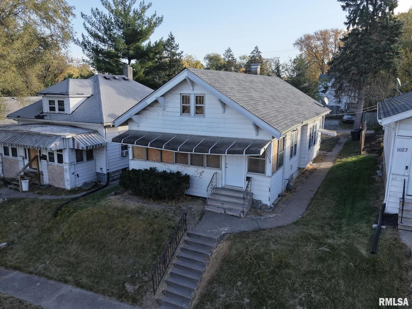 1619 6TH Street Rock Island IL 61201
