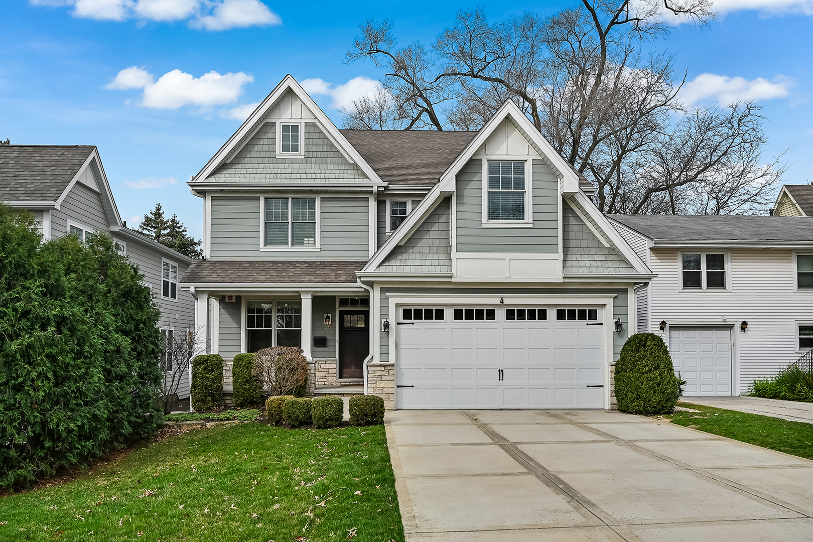 4 Oxford Avenue Clarendon Hills IL 60514