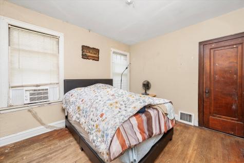 14543 Myrtle Avenue Harvey IL 60426