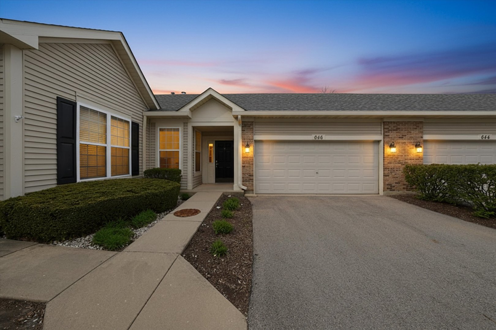 646 South Cadillac Circle Romeoville IL 60446