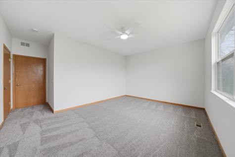 646 South Cadillac Circle Romeoville IL 60446