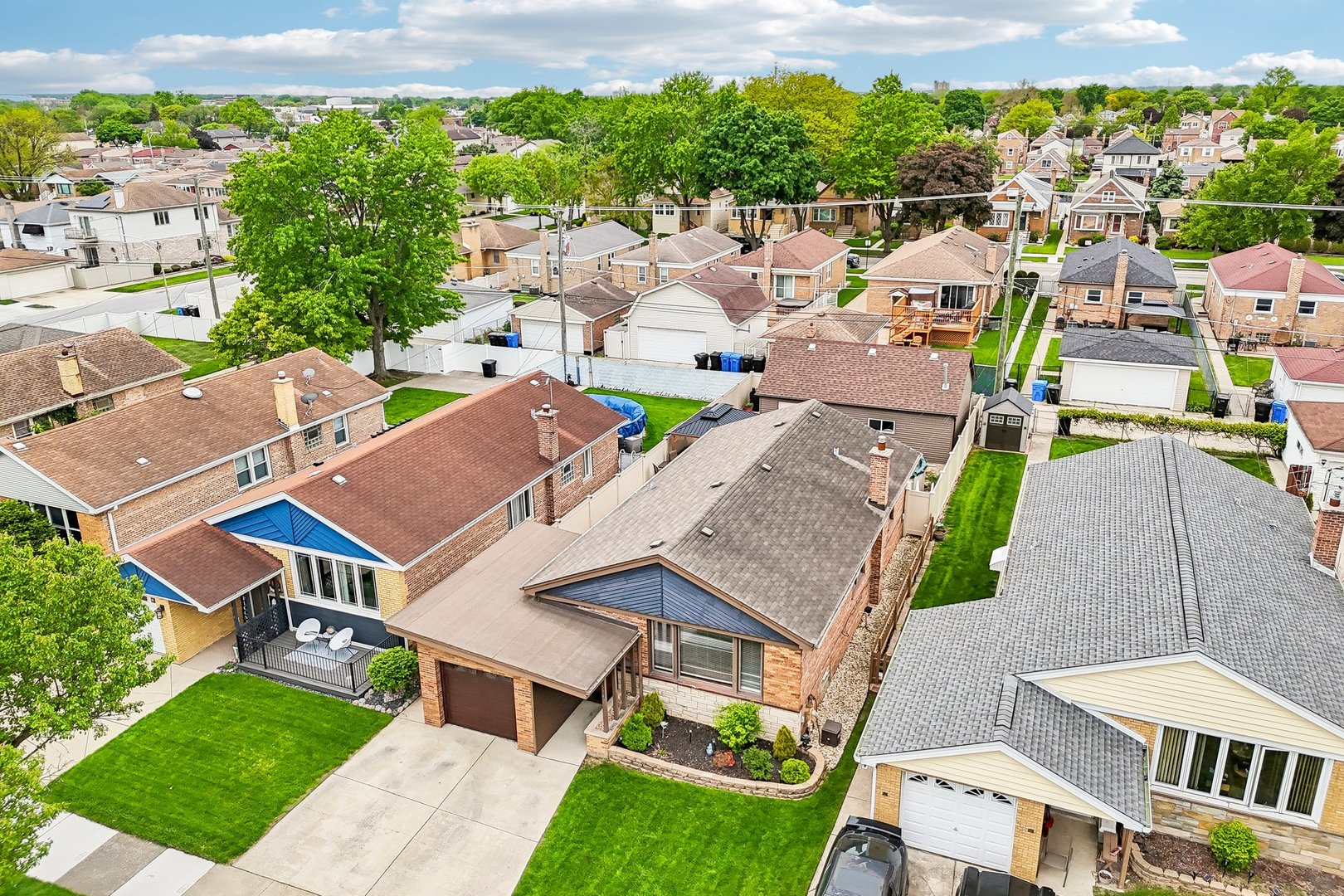 5742 South Rutherford Avenue Chicago IL 60638
