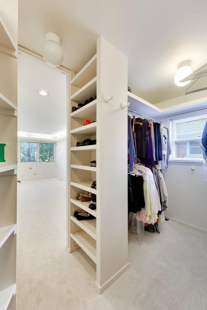 2717 Lincoln Lane Wilmette IL 60091