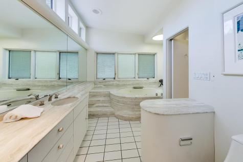 2717 Lincoln Lane Wilmette IL 60091