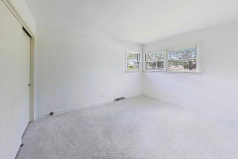 2717 Lincoln Lane Wilmette IL 60091