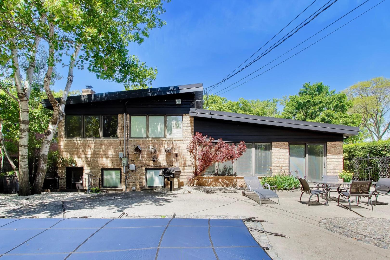 2717 Lincoln Lane Wilmette IL 60091