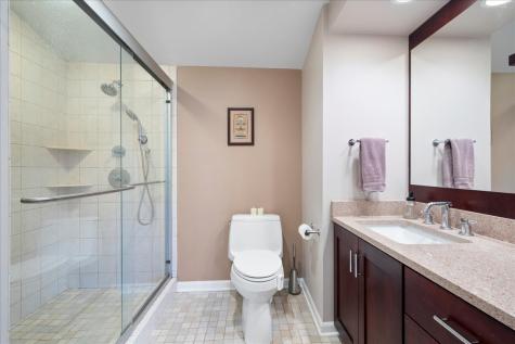 6850 North Lowell Avenue Lincolnwood IL 60712