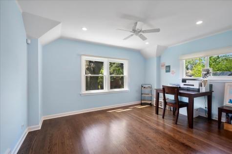 6850 North Lowell Avenue Lincolnwood IL 60712