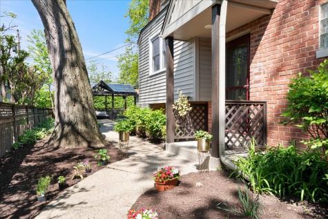 6850 North Lowell Avenue Lincolnwood IL 60712