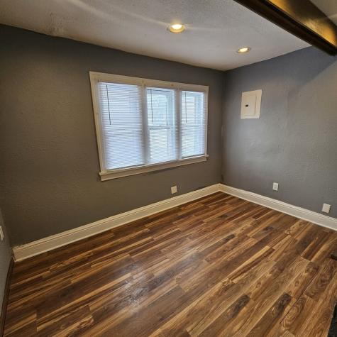945 North Avenue Rockford IL 61103