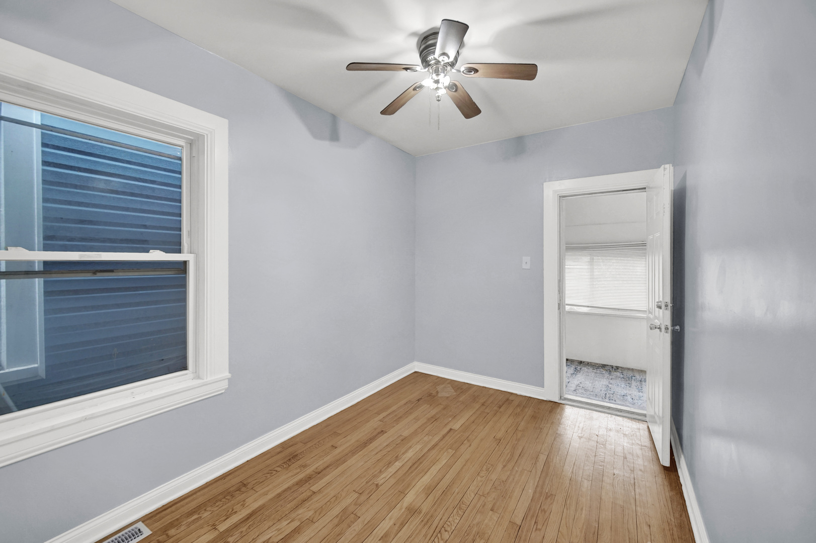 7316 South Woodlawn Avenue Chicago IL 60619