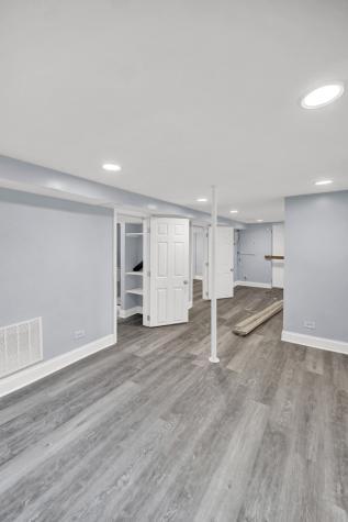 7316 South Woodlawn Avenue Chicago IL 60619